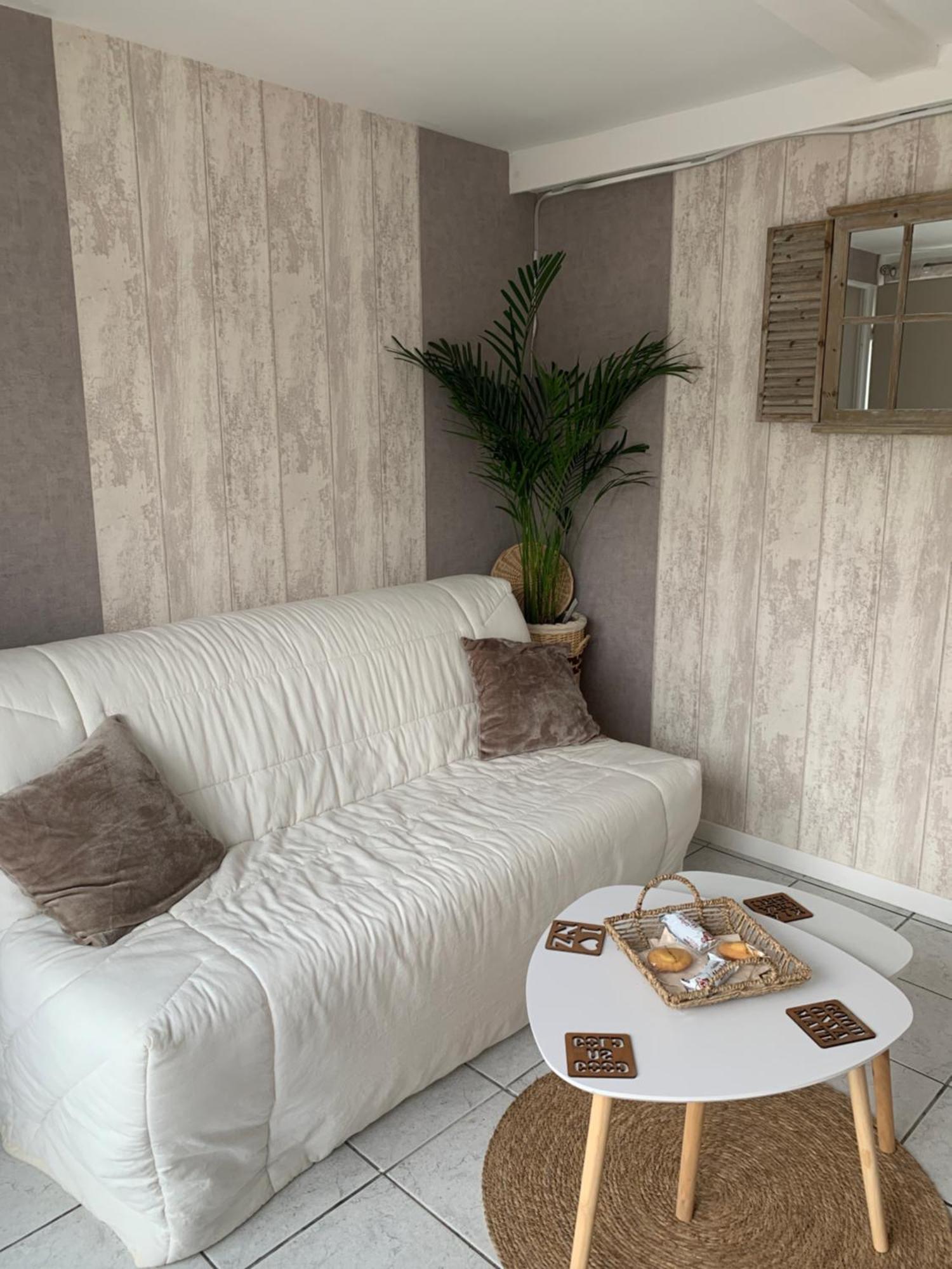 Chez Fifi&Stella Hotel Neufmoutiers-en-Brie Luaran gambar